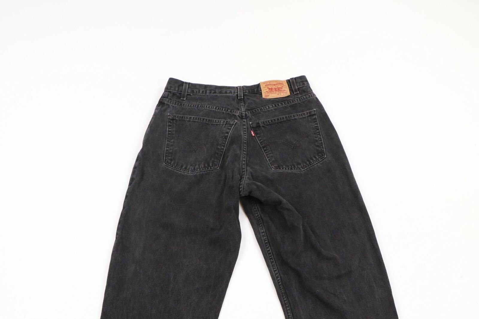 90s Levis 560 Loose Fit Tapered Leg 