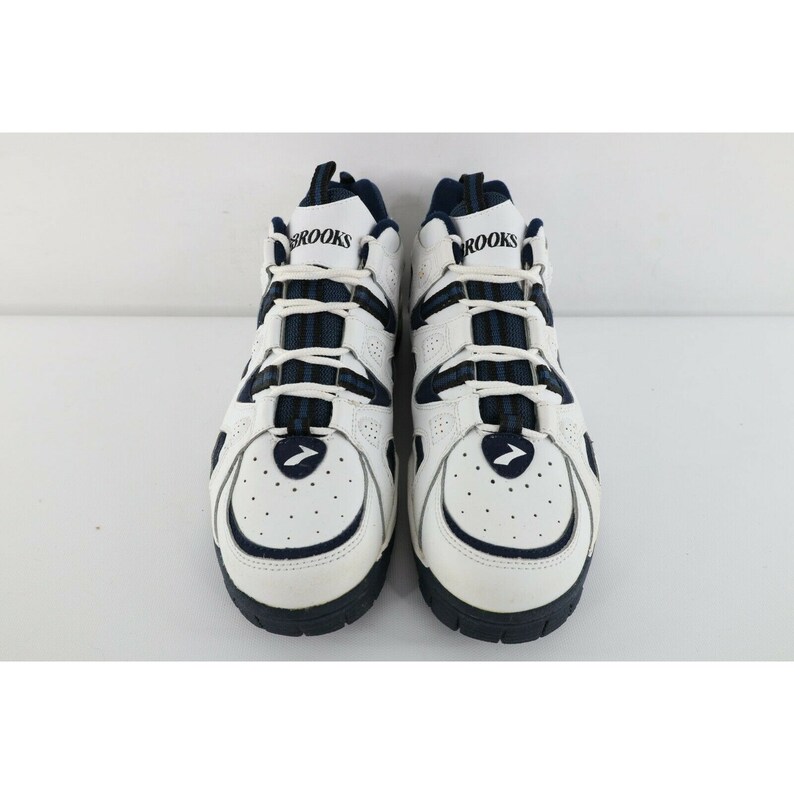 brooks dad shoes