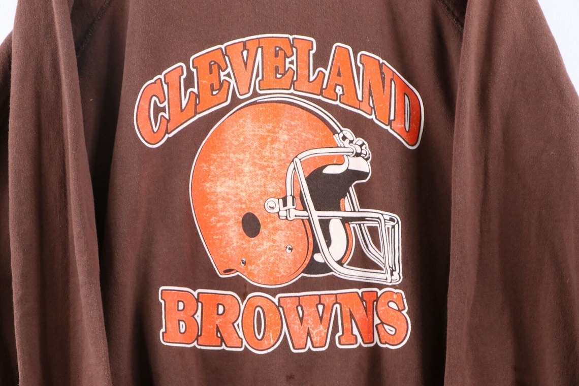 90s Mens XL Cleveland Browns Football Spell Out Distressed