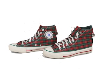 converse shoes checkered