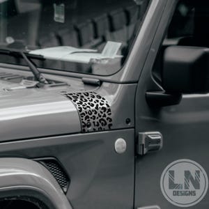 Juego de calcomanías para el capó con estampado de guepardo / Compatible con Jeep Wrangler JL JLU / Gladiator 2018-2025