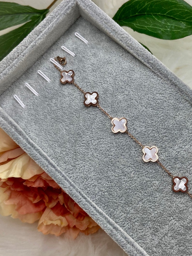 Clover Mother Of Pearl Bracelet