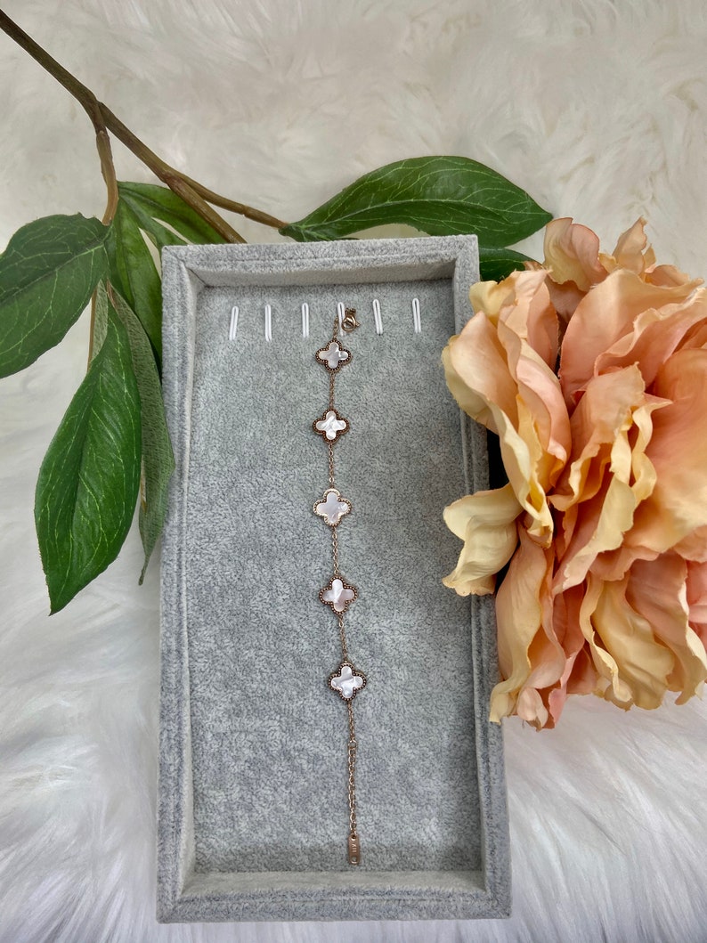 Clover Mother Of Pearl Bracelet