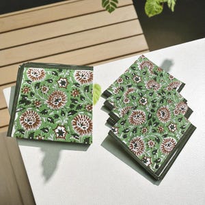Set of  Cotton Table Napkins | Reusable Cloth Napkins | Eco-Friendly | Washable Dinner Napkins for Dining, Kitchen & Events