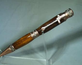 western theme pen dressed in desert ironwood