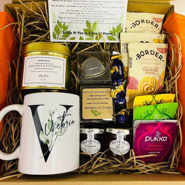 Tea Gift Box, Mug Gift Set, Hamper Box ,  Chocolate, Jam, Cookie, Tea Brew Instruction, 100% Oolong tea,  Birthday Hamper