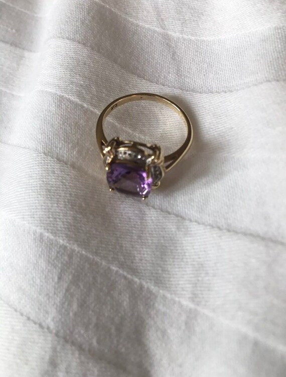 9ct Yellow Gold Amethyst and Diamond Ring - image 7