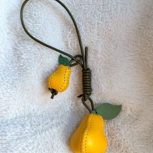 Leather 3D Yellow Pear Bag Charm, Handmade Fruit Handbag Charm, Car Hanging Ornaments, Purse Accessories, Floral Bag Pendant, Gift for Her green string