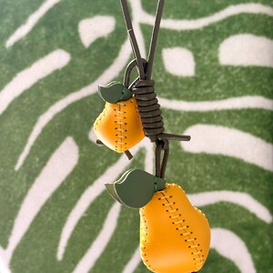 Leather 3D Yellow Pear Bag Charm, Handmade Fruit Handbag Charm, Car Hanging Ornaments, Purse Accessories, Floral Bag Pendant, Gift for Her image 8