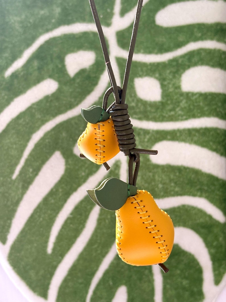 Leather 3D Yellow Pear Bag Charm, Handmade Fruit Handbag Charm, Car Hanging Ornaments, Purse Accessories, Floral Bag Pendant, Gift for Her image 8