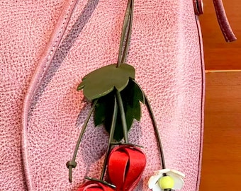 Red Strawberry Bag Charm: Handmade Leather Fruit Purse Accessory, Floral Keychain, Fruit Bag Pendant, Gift for Her, Rustic Style Gift