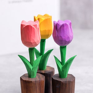 Elegant Wood Carved Tulips for Mom,car ornaments,wedding gifts,wooden flower sculpture,hand crafted tulips,gift for her,Housewarming gift