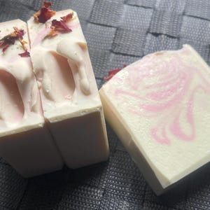 Rustic Rose Clay Soap Bar: Sensitive Skin, Shea Butter
