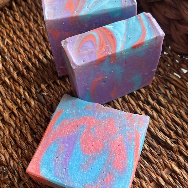 Wild Berry Soap Bar, berry blend , unique gift, Lavender Farms Soaps, Desert soap, unique gift, spring soap