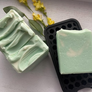 Cucumber Melon Soap Bar: Shea Butter, French Green Clay, 4 oz