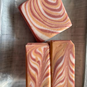 Cedar Wood Soap Bar, wood grain soap bar, cedar wood grain soap, cedar scented soap bar , Plastic free, eco friendly