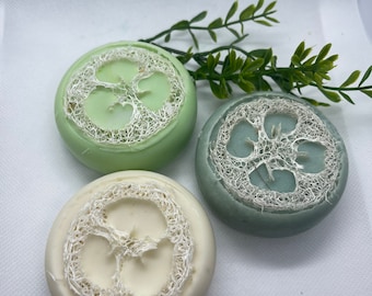 Loofah Exfoliating Soap Bar: Tallow, Olive Oil & Coconut Milk
