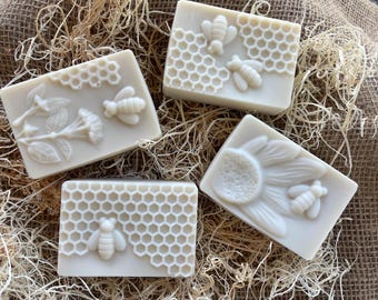 Bee Natural Soap: Oatmeal, Honey & Goat Milk Soap for Sensitive Skin