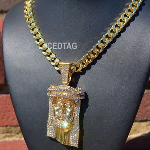 Gold Jumbo Jesus Rope Chan 30 | Hp hop chans, Chan, Pendant