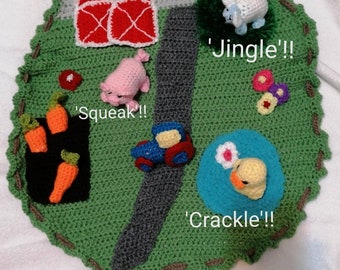 Portable Crochet Farm Play Mat with Animals, Sensory Toy (59cm/23ins)
