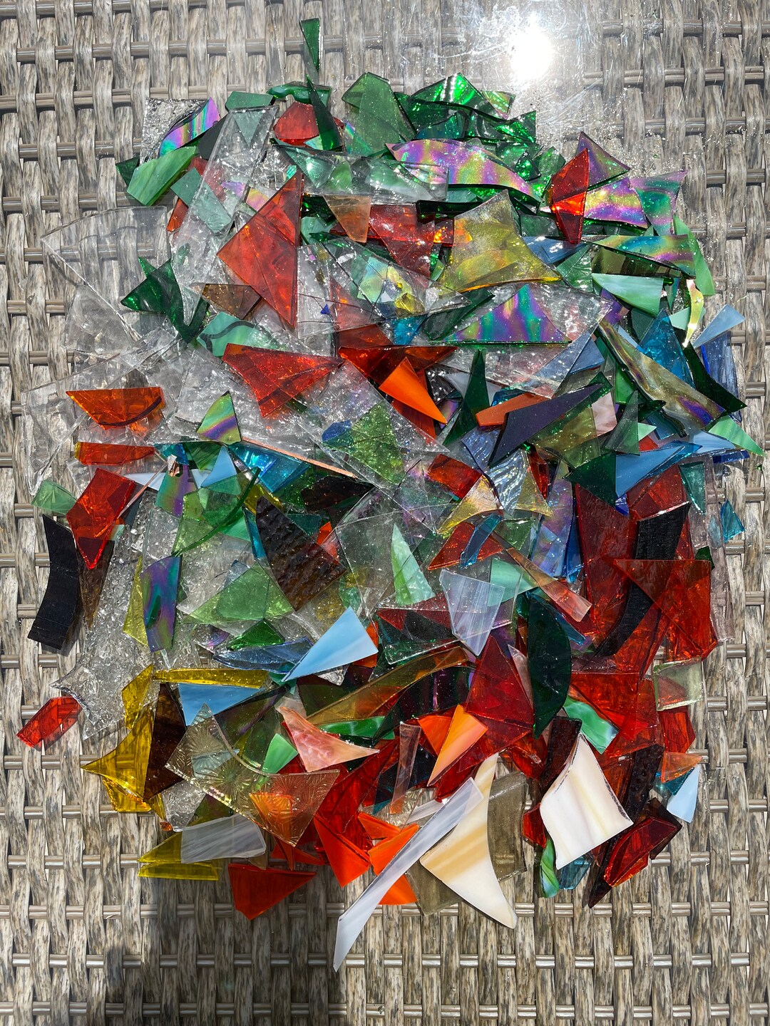 1kg Stained Glass Offcuts for Mosaic, Glass Art and Crafts, Small
