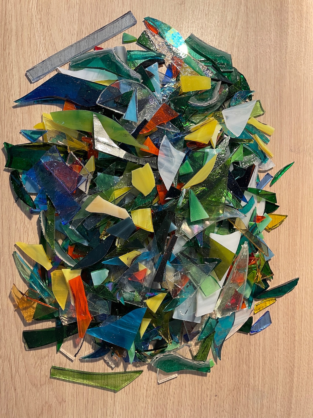 1kg Stained Glass Offcuts for Mosaic, Glass Art and Crafts, Small