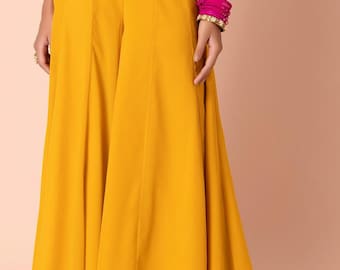 Pantaloni palazzo in georgette gialla: pantaloni boho a gamba larga, abbigliamento etnico per le feste.