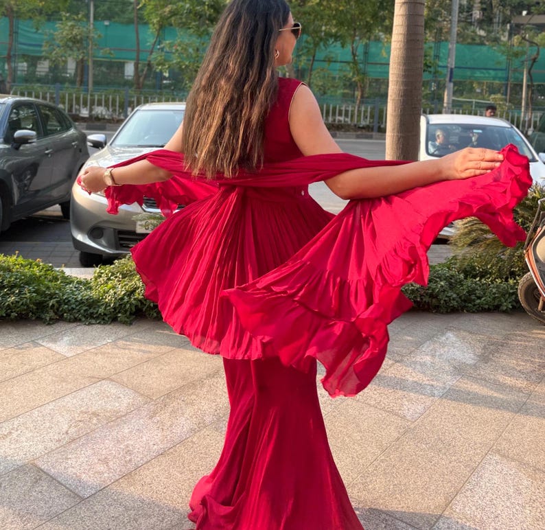 Pakistani dress for girls