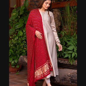 Handmade Silk Salwar Kameez: Bandhani Dupatta, Partywear Punjabi Suit