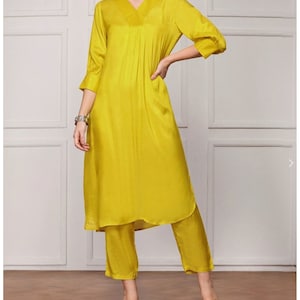 Handmade Yellow Muslin Kurti Pant Set: Haldi Bridesmaid Outfit