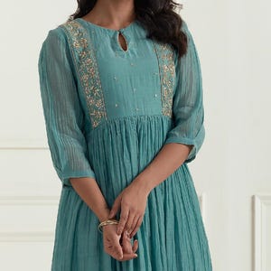 Hand embroidery Salwar kameez readymade for wedding/ Pakistani suit with dupatta party wear