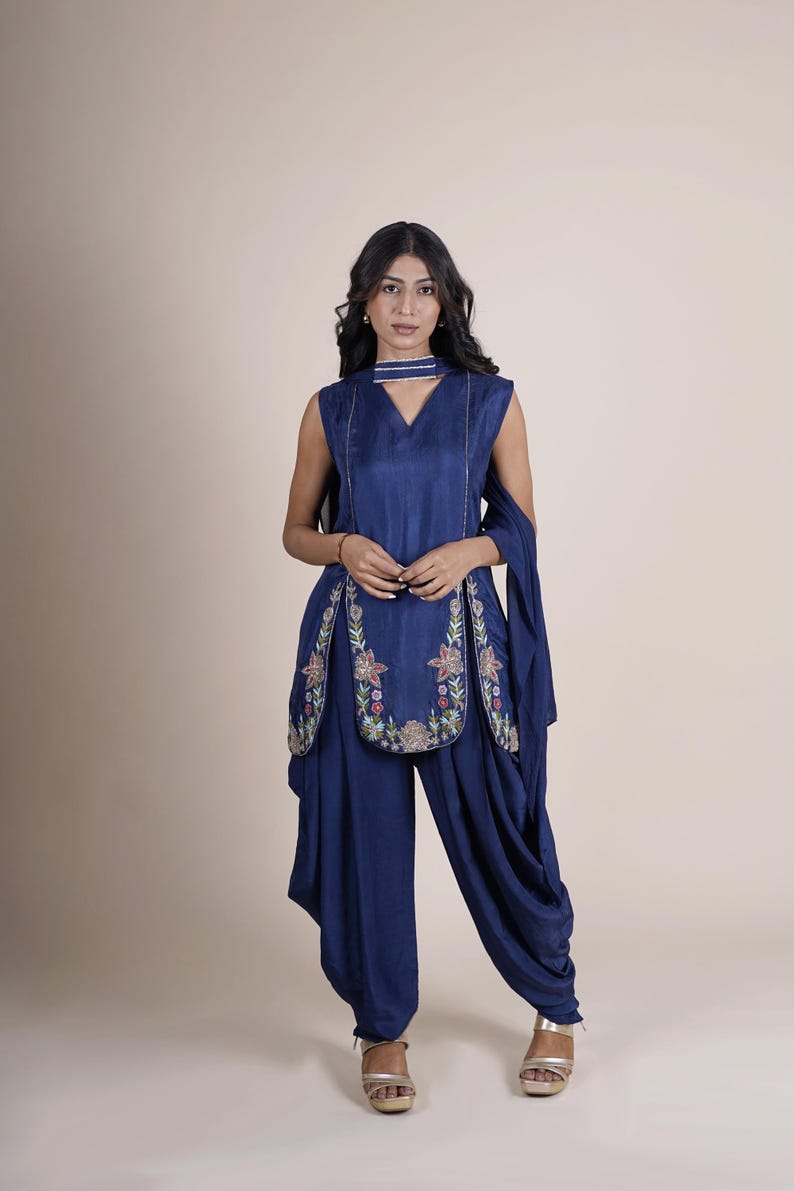 Designer Punjabi Suit For Women partywear / Indian Outfits For Wedding image 1