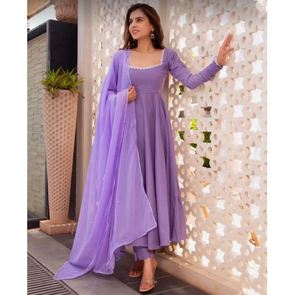 Plain dress and printed dupatta hotsell