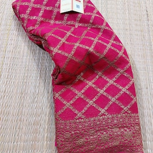 Banarasi Khaddi Georgette Saree: Antique Golden Zari Floral Border
