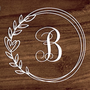 Familienname Schild Svg, Herzkranz Svg/png/dxf Datei, Alphabet B Rahmen Monogramm Datei für Cricut, Blattkranz svg, Monogramm Kranz SVG Datei