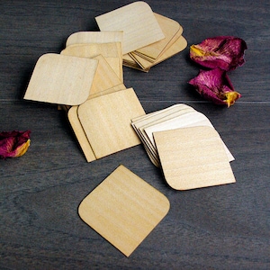 50 stuks beukfineer bruiloft plaatskaarten, afm 50х50 mm, dikte 0,56 mm, originele wenskaarten, milieuvriendelijke kaarten, doe-het-zelfkaarten, cadeaukaartjes