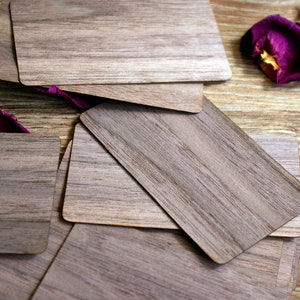 Visitekaartjes van 100 walnotenfineer, dikte 0,52 mm, kaarten van natuurlijk hout, milieuvriendelijke houten kaarten, plaatskaarten voor bruiloften, doe-het-zelfvisitekaartjes