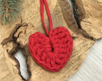10 pcs The heart of Ukraine, a key ring in the car, crochet decorative heart on a bag, a backpack, a patriotic gift, a folk souvenir