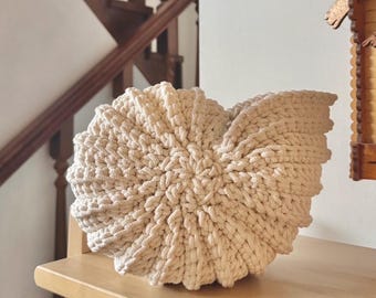 Nautilus decorative seashell basket, croche marine decor, cute home decor, nautilus shell crochet, many colors