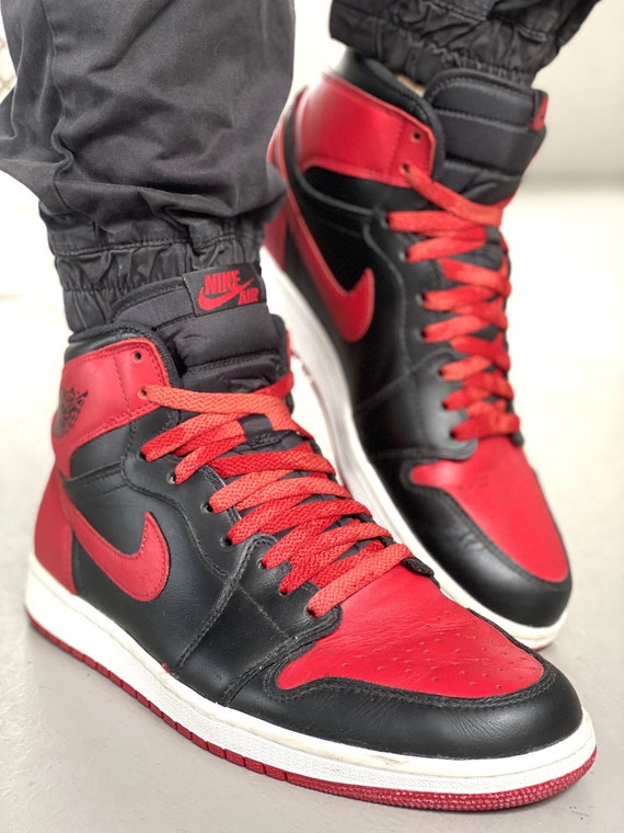 Here Are Some On-Feet Images of The Air Jordan 1 High Strap Bred