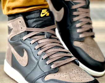 travis scott dunk pink laces