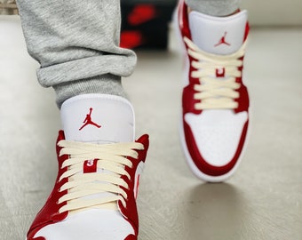 Jordan 1 gym shop red white laces