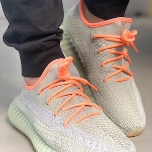 Beperken binden Voorloper Fake yeezys - Etsy Nederland