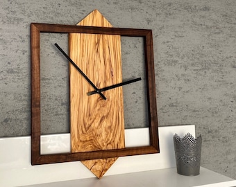 Horloge murale moderne en bois d’olivier et noyer