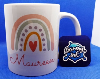 Gepersonaliseerde Regenboog mok | Voeg uw eigen naam toe | Schattig regenboogcadeau