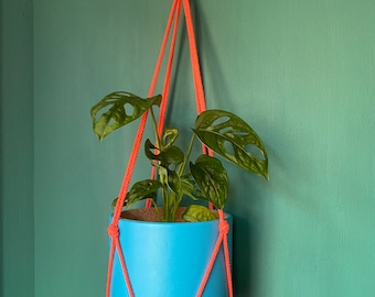 Macrame Plant Hanger with Lightweight Cork Pot, Smooth Grain Faux Leather Covering & Chunky Cotton Cord