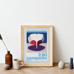 Cartel de sello postal de barco náutico antiguo de Dinamarca, 1985, ilustración de bote de vela, impresión artística de pared de cabaña de playa azul danesa, decoración del hogar