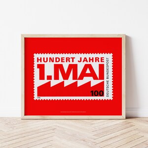 Mai Feiern Poster, Abstraktes Dreieck Wimpelkette, Helle typografische Wandkunst, Vintage Deutsche Briefmarke