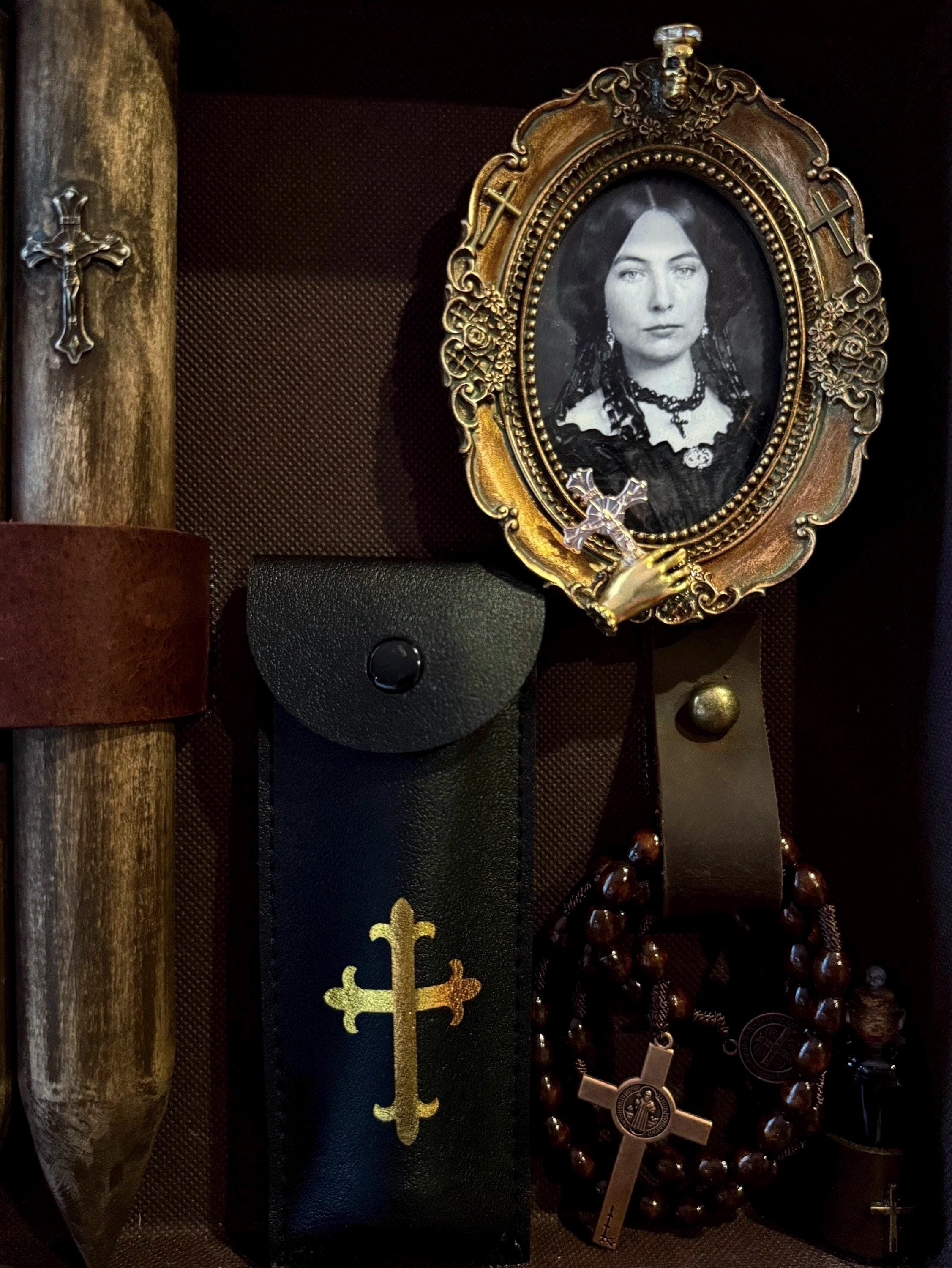 19th Century Vampire Hunting Kit – Gothic Victorian Reproduction