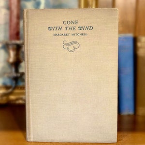 First Edition Gone With The Wind by Margaret Mitchell 1936 Classic Literature Bestseller and Iconic Historical Romance Novel 画像 2